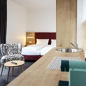Hotel No151 ***